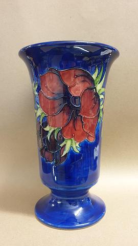 Moorcroft Pottery Anemone Large 28cm Vase