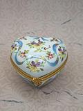 Beautiful ribbon and violet hand painted Limoges porcelain trinket pot