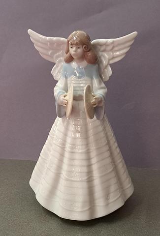 Lladro Porcelain "Angelic Cymbalist" Figurine